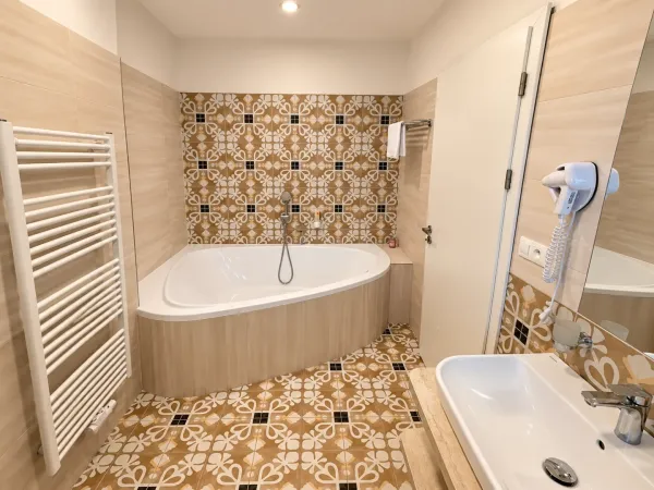 Studio Delux s vanou - fotografie 3 z 4